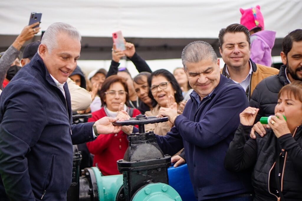 004 ENTREGAN GOBIERNO DE COAHUILA Y MUNICIPIO O BRAS HIDRÁULICAS EN TORREÓN, POR 20.2 MDP